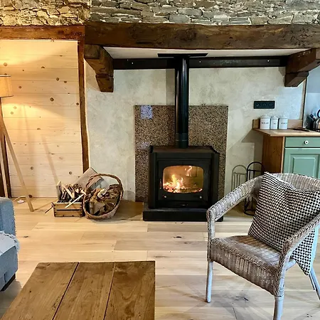 Holiday home Parenthese En Foret - Baliveau